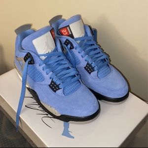 Air Jordan 4 university blues,size 7 in men’s
